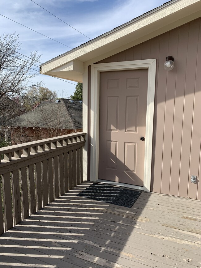 321 1/2 Chapin St Unit 321 12, Chadron, NE 69337
