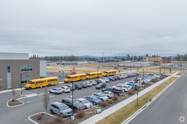 Creekside Elementary has a multiple story building for its students.