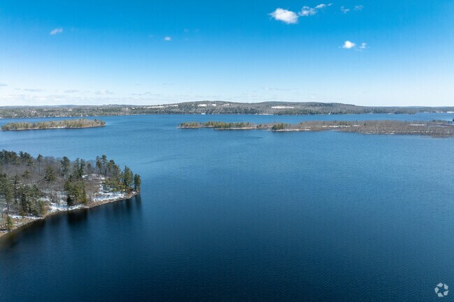 Androscoggin Lake in Leeds spans over an impressive 4.5 miles.