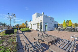 605 15th Ave E, Seattle, WA 98112