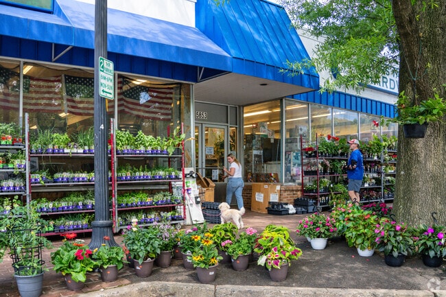 Ayers Variety & Hardware has what you need near Highland Park-Overlee Knolls.