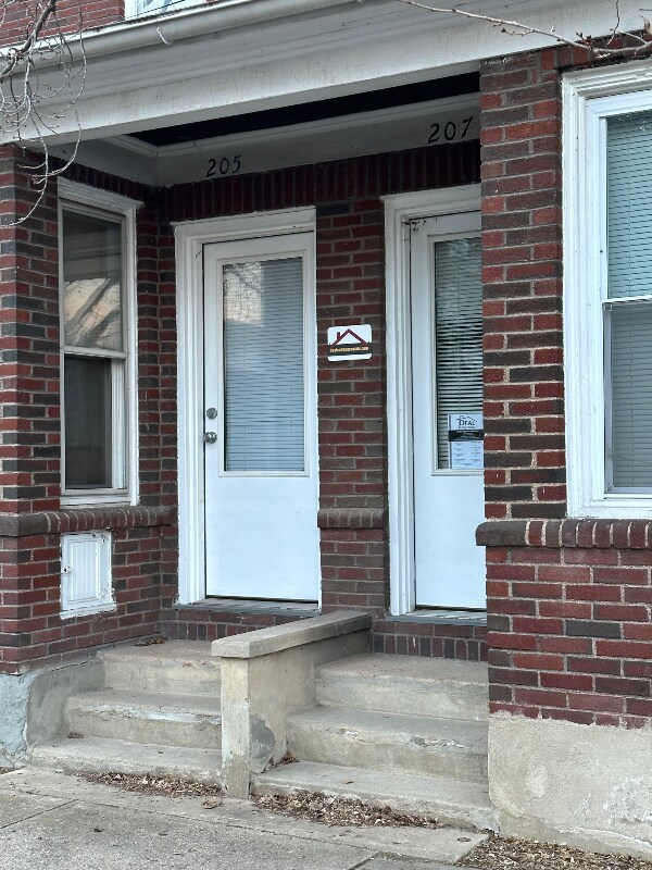 207 E 4th St, Bloomsburg, PA 17815