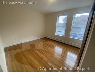 176 N Beacon St Unit 11, Brighton, MA 02134