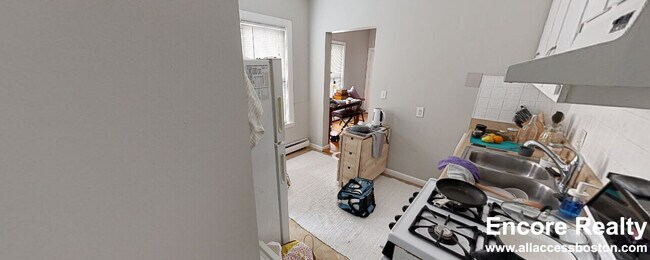 9 Elmer St unit 9, Cambridge, MA 02138 - photo 2