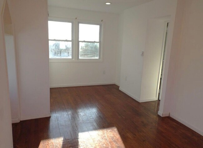 328 Mt Prospect Ave, Clifton, NJ 07012 - photo 5