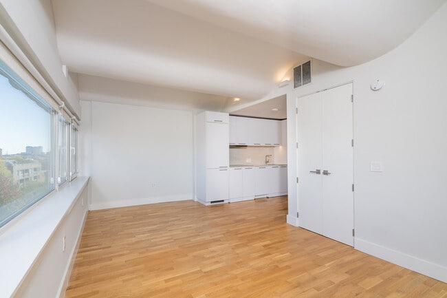 334 Harvard St unit 7, Cambridge, MA 02139 - photo 3