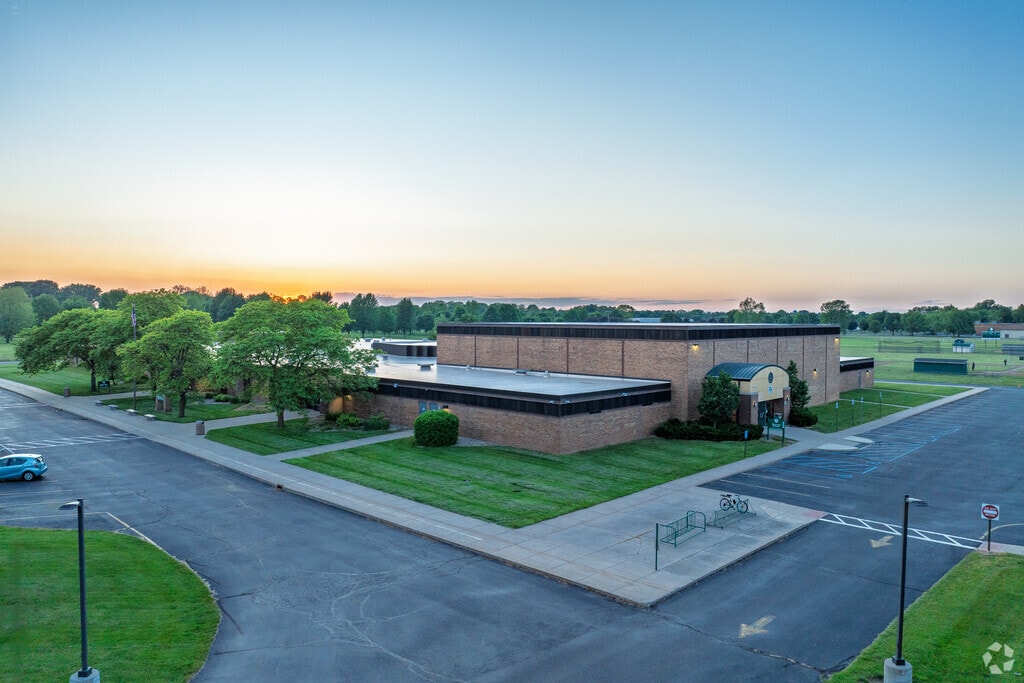 Berrien Springs Middle School is a public school located in Berrien Springs, Michigan.