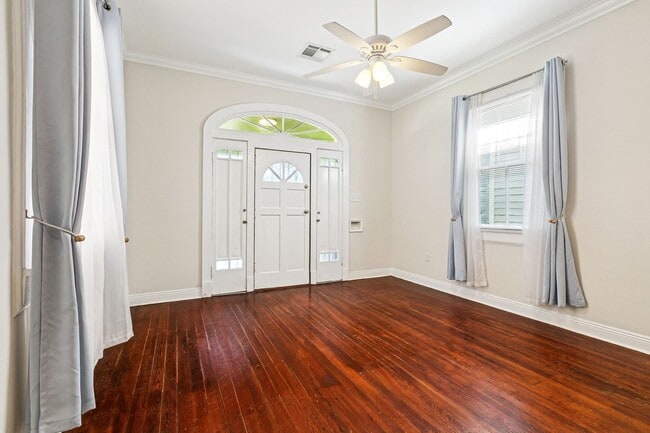 1236 Alvar St, New Orleans, LA 70117 - photo 2