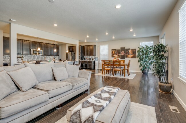 7040 Hyland Hills St, Castle Pines, CO 80108 - photo 5