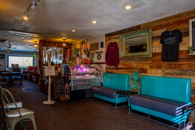 Patrons enjoy comfort food at The Rusted Spoon in Perry.