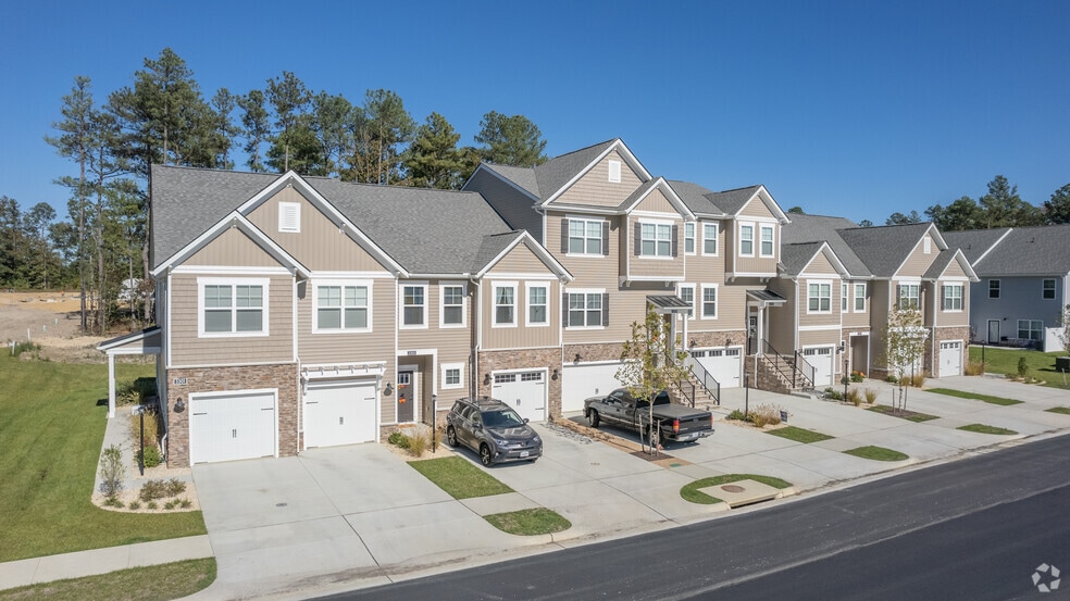 Towns At Swift Creek