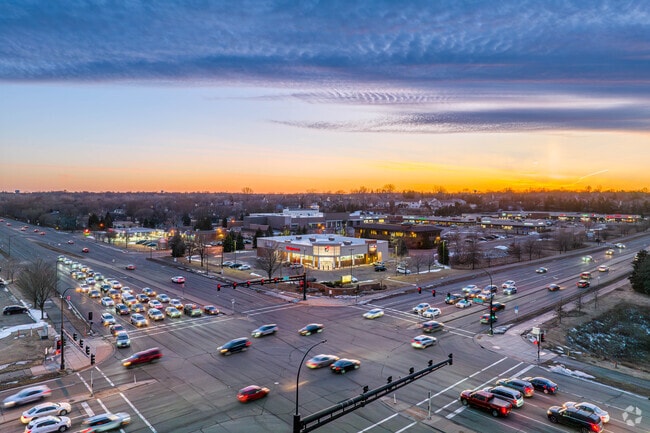Lakeville Crossing is a shopping district just down the road from Galaxie Commons.