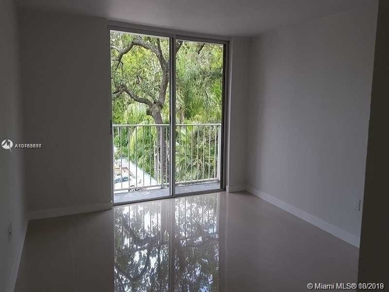 1720 NW N River Dr unit 406, Miami, FL 33125 - photo 1
