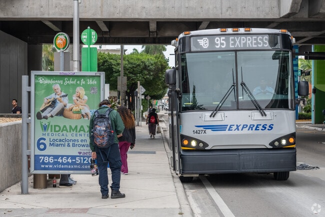 The local Metrobus services several stops in Allapattah.
