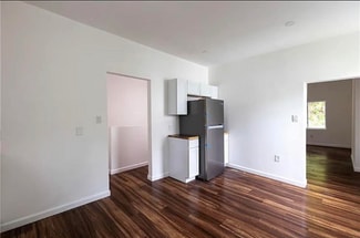 417 E Burgess St, Pittsburgh, PA 15214