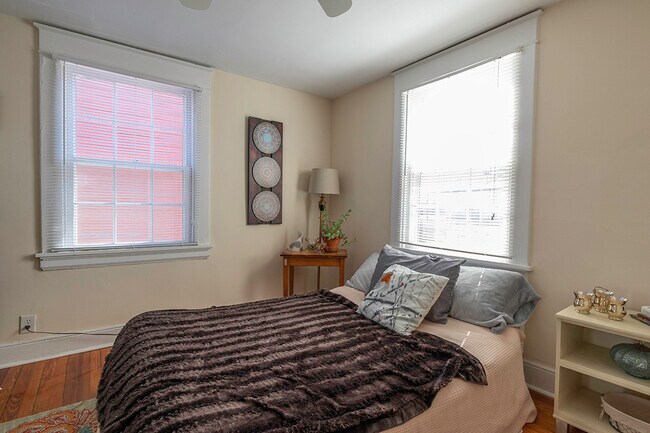 2902 E Clay St unit 1, Richmond, VA 23223 - photo 6