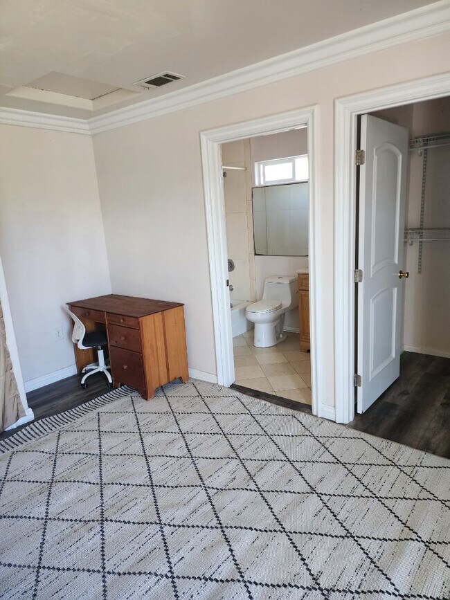 3412 W 189th St unit studio, Torrance, CA 90504 - photo 4