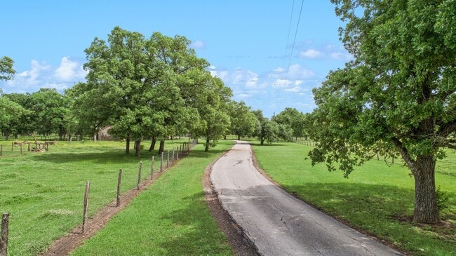 4150 Turk Ranch Rd, College Station, TX 77845 - photo 2