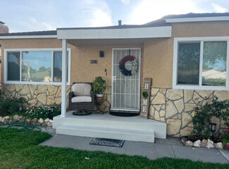 9517 Kauffman Ave, South Gate, CA 90280