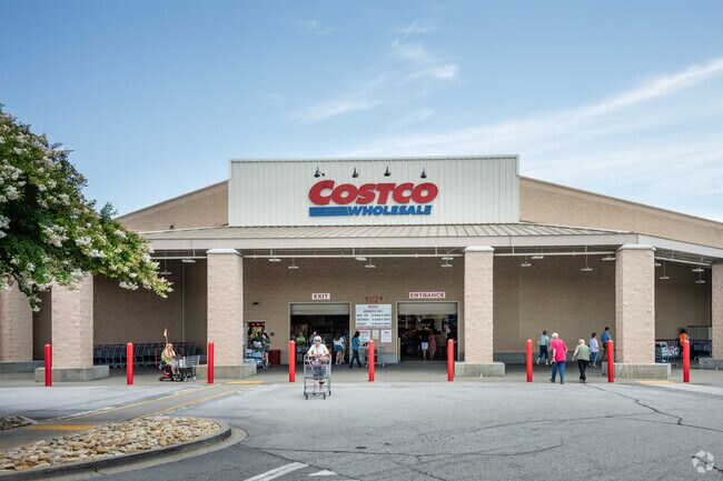 Costo is a great place to pick up some household items near Greater Sullivan.