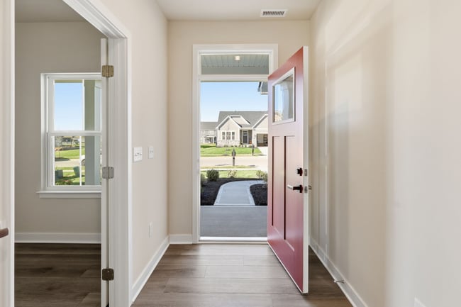 527 Roosevelt St, Fishers, IN 46040 - photo 4