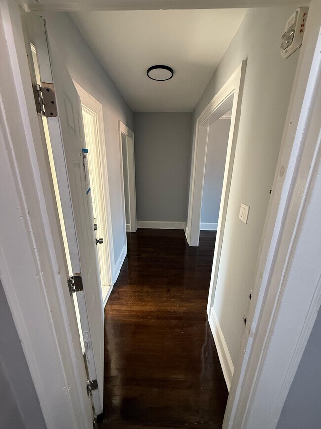 216 Orange Ave Unit Right unit, Irvington, NJ 07111