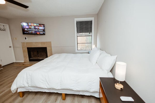 3625 Maple Ave unit ID1352449P, Waco, TX 76707 - photo 7