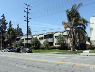 6911 Haskell Ave, Van Nuys, CA 91406