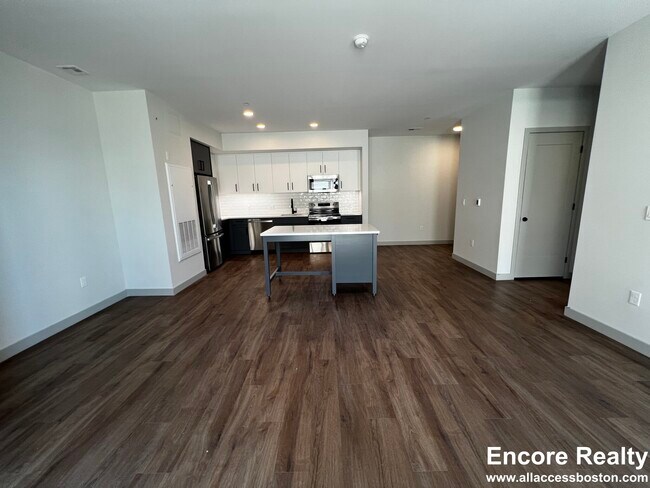 80 Rugg Rd unit 2BR, Allston, MA 02134 - photo 6