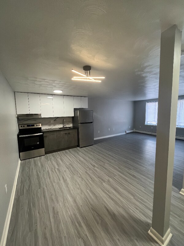 31 Gillett St Unit 312, Hartford, CT 06105