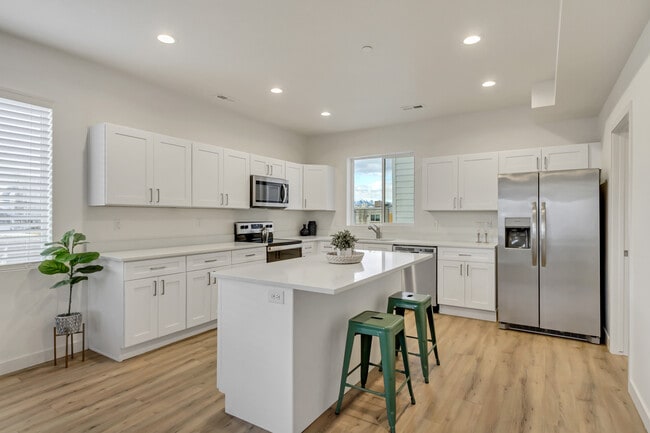 238 W Paramount Ave unit 102, Salt Lake City, UT 84115 - photo 4