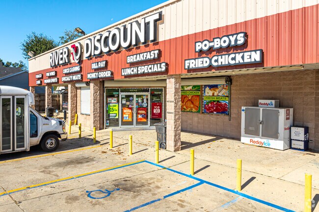 Visit the River Discount corner store in Saint Rose for a wide selection of groceries.
