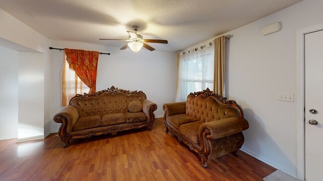 1534 18th St, Des Moines, IA 50314 - photo 3