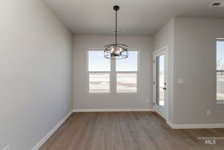 896 Strike Eagle St, Mountain Home, ID 83647