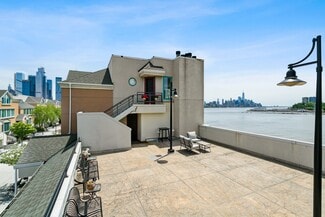 600 Harbor Blvd Unit 1028, Weehawken, NJ 07086