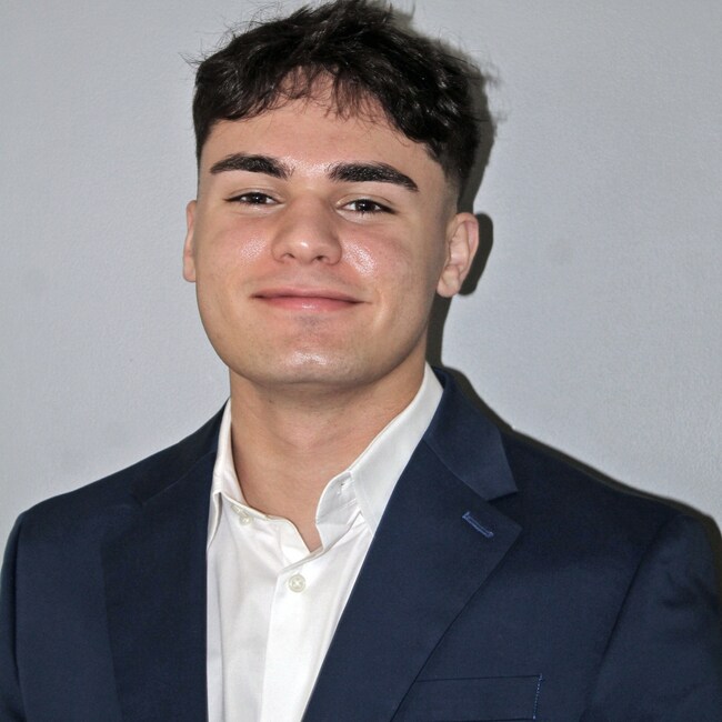Agent Photo