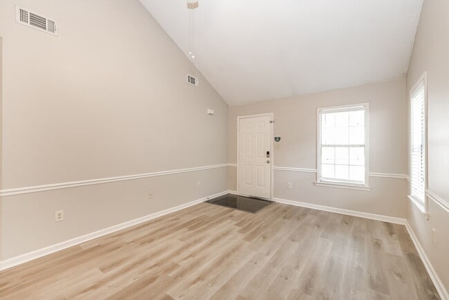 1030 Nolan Ln, Cordova, TN 38018 - photo 4