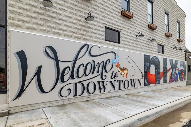 The city of Nixa welcomes visitors with a bright mural.