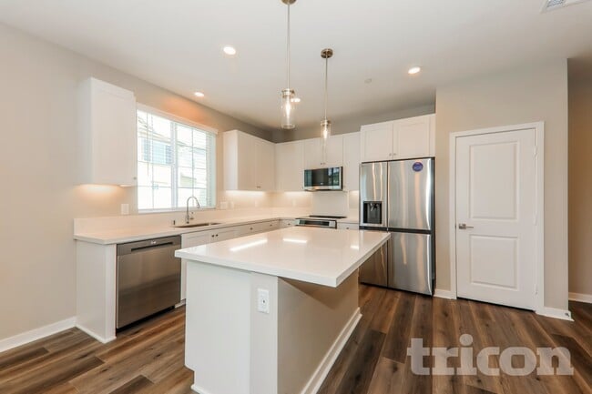 29375 Cumaru Ct, Winchester, CA 92596 - photo 4