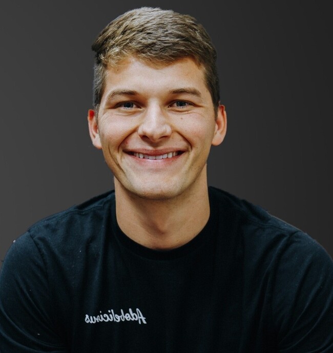 Agent Photo