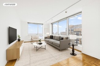 215 E 96th St, New York, NY 10128