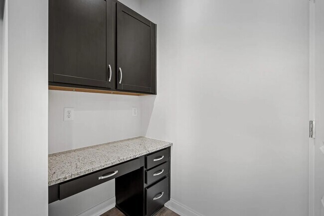 2204 Melk Ln, Columbia, TN 38401 - photo 7