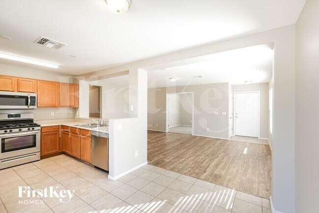 13318 N 124th Ln, El Mirage, AZ 85335 - photo 6