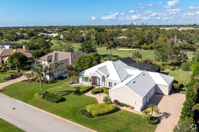 Audobon Country Club homes feature well manicured and spacious lawns.