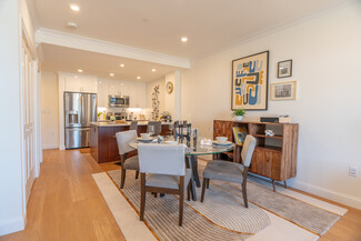 194 Sherman Rd Unit 411, Boston College, MA 02467