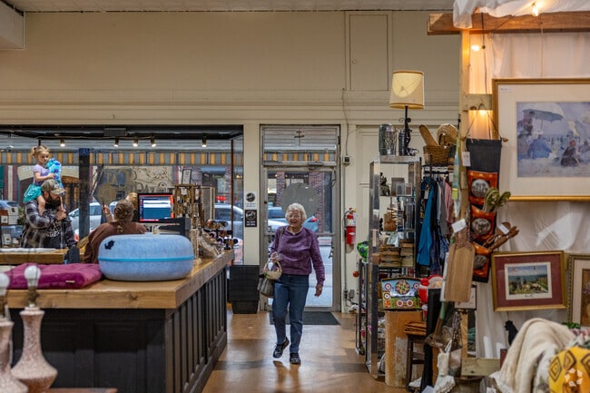 Discover hidden treasures and timeless charm while antique shopping in Cambridge.