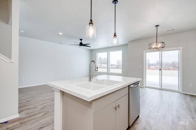 2478 W Fallon Loop, Nampa, ID 83651 - photo 3