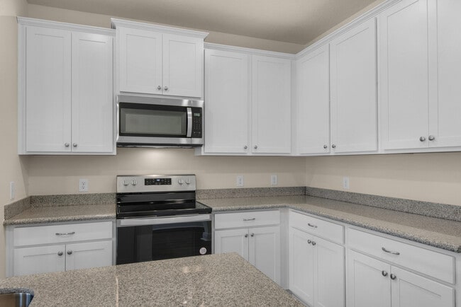 4694 Sago Palm Cir, Milton, FL 32571 - photo 7