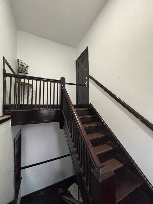 4028 W Crystal St unit 2, Chicago, IL 60651 - photo 3