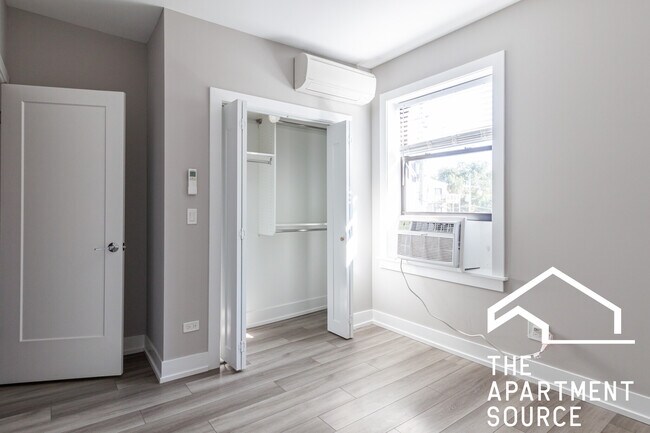 3937 N Janssen Ave unit W3, Chicago, IL 60613 - photo 6